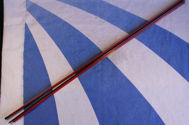 guma stieraca 710mm UNI farba